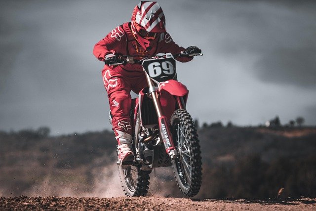 Les technologies de moto de course qui font la différence en 2025