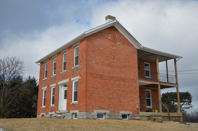 Rénover une maison ancienne : tout ce qu’il faut savoir en 2025