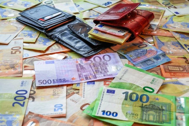 Plongée approfondie dans le monde des transactions financières internationales