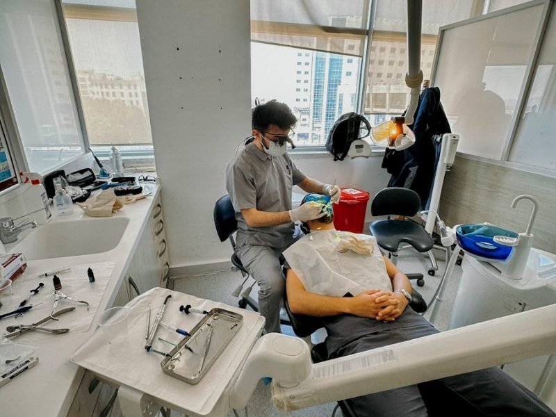 Quels critères font d’un cabinet dentaire un lieu de confiance ?