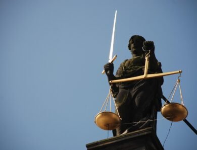 Délai à respecter après un rappel à la loi : ce qu’il faut savoir