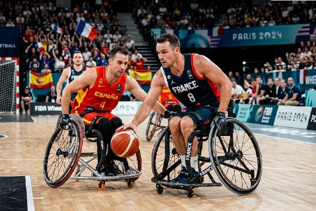 Les fondamentaux du basketball en fauteuil roulant : règles et spécificités du jeu