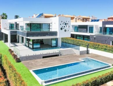 Assurances légales incontournables à connaître avant d&rsquo;acquérir un bien immobilier en VEFA