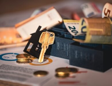 Jeunes adultes : astuces pour harmoniser prêt immobilier et crédit étudiant